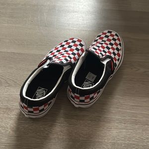 VANS kids size 2 black red checkered print slip on sneakers